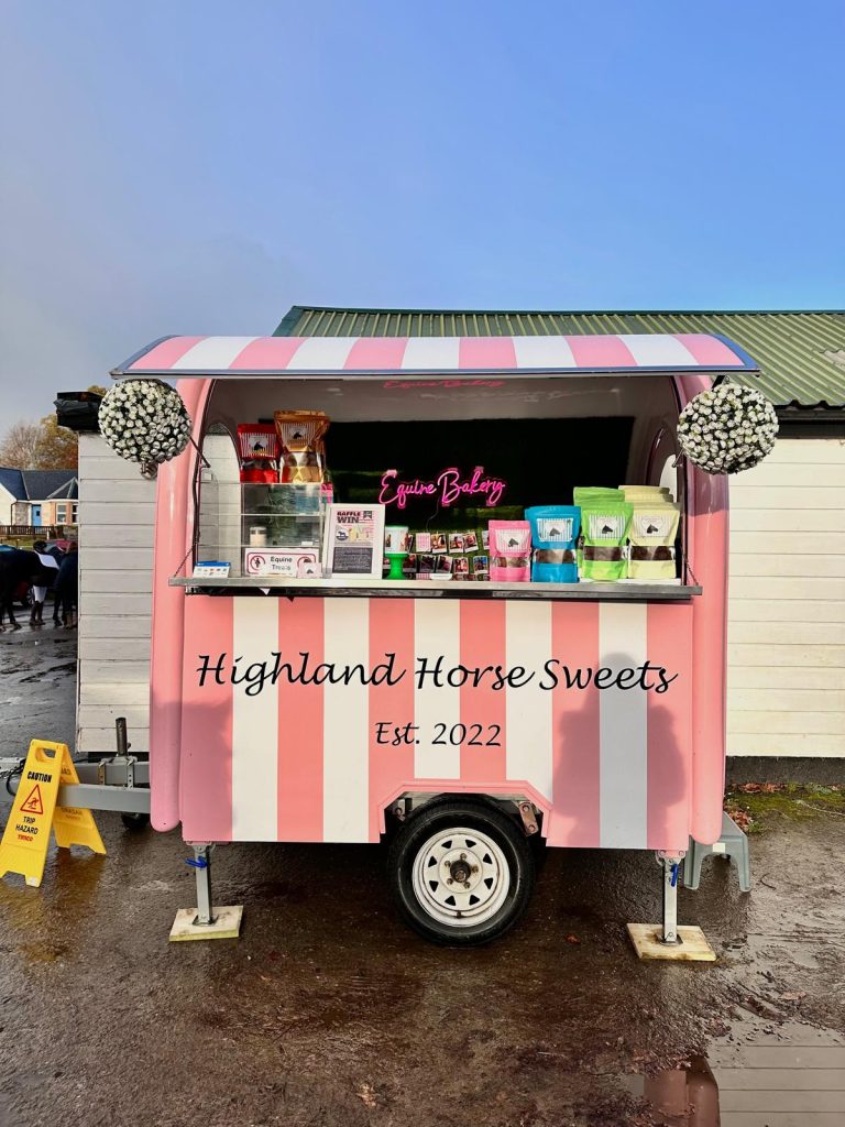Highland horse trailer pod